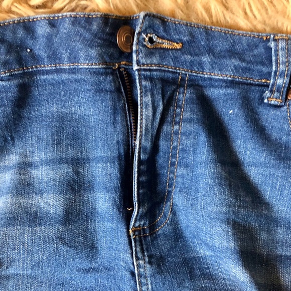 Cute Plus Cut-Off Forever 21 Denim Jean Shorts - Picture 7 of 7